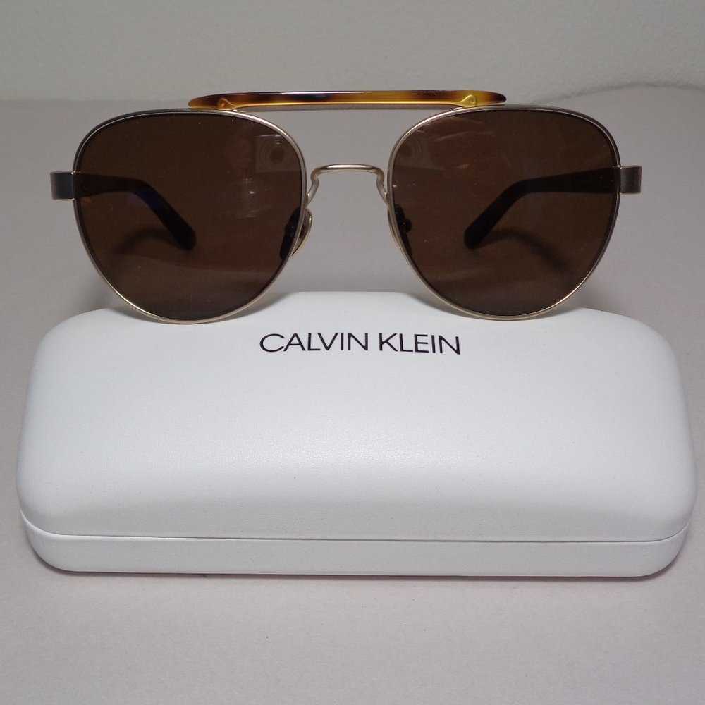 Calvin Klein CK19306S Tortoise New Mens Sunglasses